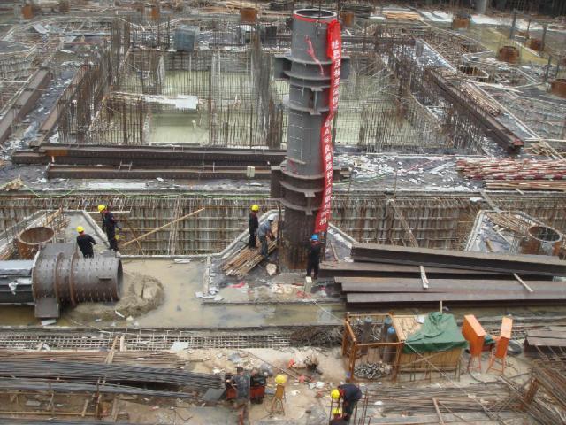 超高层建筑钢结构安装施工技术现场照片